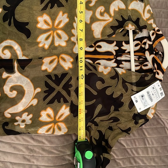 Zara V neck sheer blouse with back tie - Picture 4 of 4